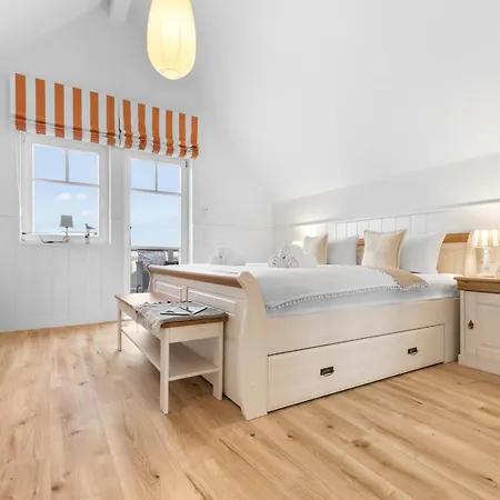 Hafenspass - Sauna, Steg, Hafenblick, Kamin, Terrasse * Olpenitz