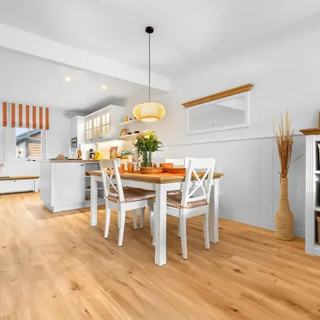 Hafenspass - Sauna, Steg, Hafenblick, Kamin, Terrasse * Olpenitz