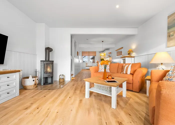 Hafenspass - Sauna, Steg, Hafenblick, Kamin, Terrasse Olpenitz